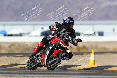 media/Mar-20-2025-Racers Edge (Thu) [[0731d8e3a1]]/2-B Group/Session 3 (Turn 4)/